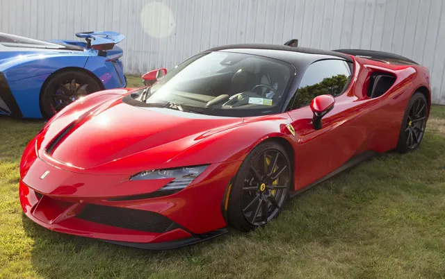 Ferrari SF90